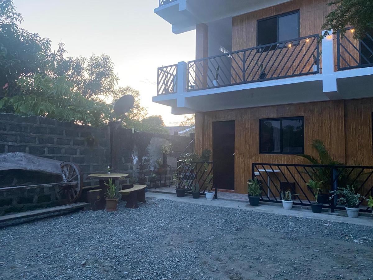 Alona'S Traditional Filipino Home Near 100 Islands Wharf Alaminos Εξωτερικό φωτογραφία