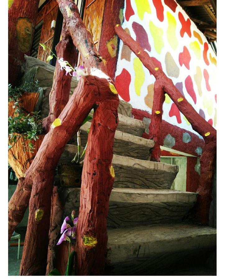 Alona'S Traditional Filipino Home Near 100 Islands Wharf Alaminos Εξωτερικό φωτογραφία