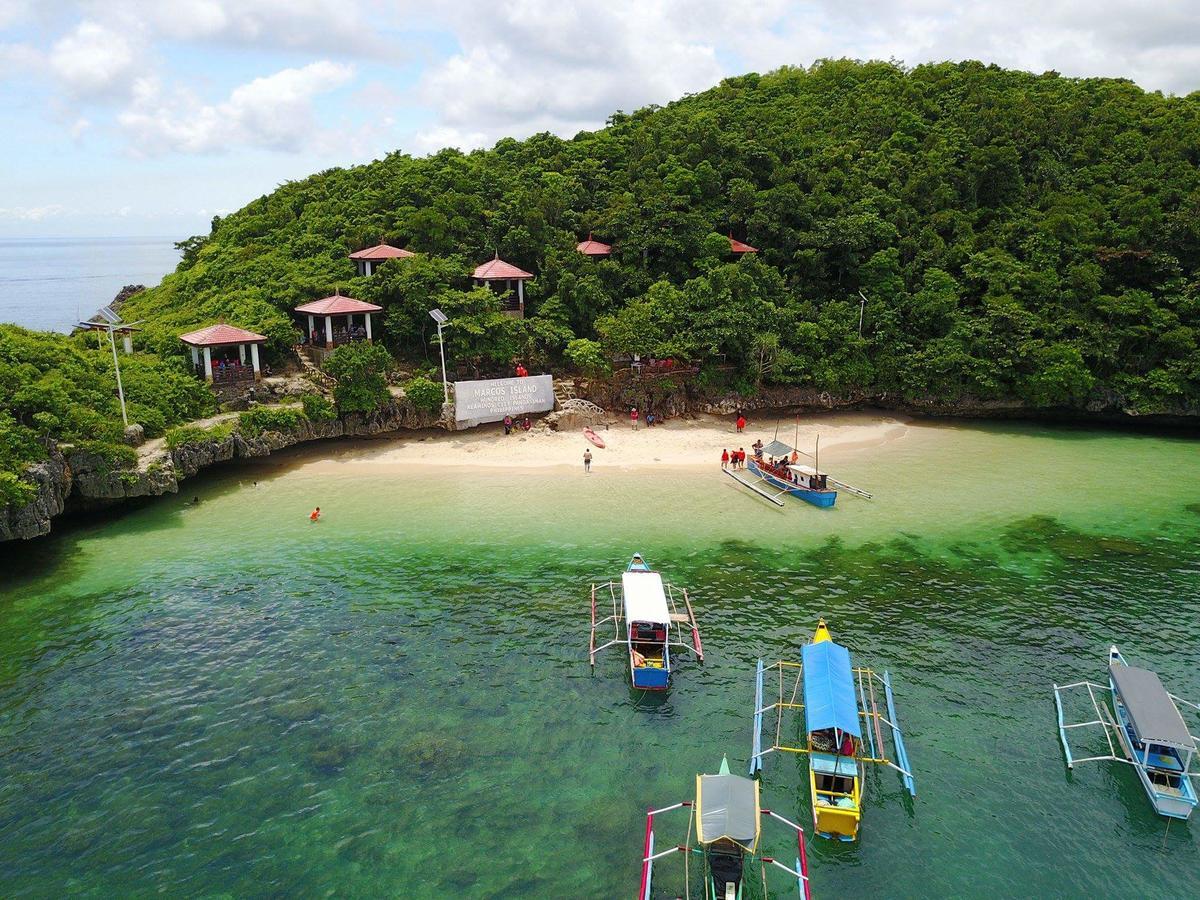 Alona'S Traditional Filipino Home Near 100 Islands Wharf Alaminos Εξωτερικό φωτογραφία